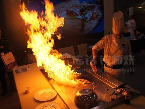 志銘鐵板燒設(shè)備的加熱方式有哪些？各有什么優(yōu)缺點(diǎn)